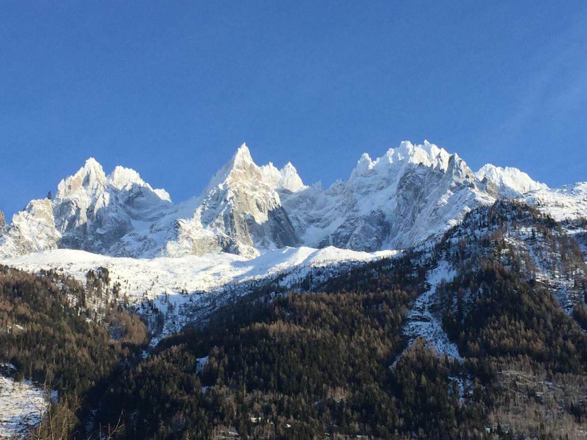 Апартаменти Le Petit M Chamonix Au Pied Du Brevent Екстер'єр фото